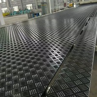 Tapis de protection au sol en HDPE ignifuge haute résistance, panneau routier, tapis d'accès haute résistance pour la construction civile