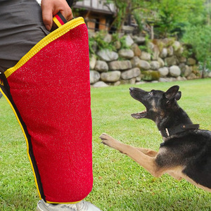 Cible de jambe de dressage de <span class=keywords><strong>chien</strong></span> Manchon de jambe résistant aux morsures durable <span class=keywords><strong>pour</strong></span> <span class=keywords><strong>berger</strong></span> allemand et équipement d'agilité <span class=keywords><strong>pour</strong></span> dressage de <span class=keywords><strong>chien</strong></span> malinois - Product Image 3
