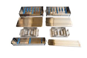 Ensemble de supports de plateau robotisés pour instruments chirurgicaux en acier inoxydable, comprenant 6 instruments EndoWrist + 8 trocars - Product Image 3