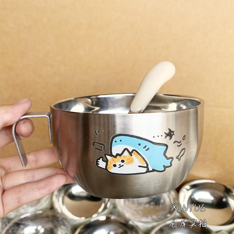Single-handled rice bowl with cartoon kitten spoon