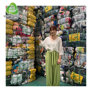 2022 moda al por mayor pacas fábrica de ropa a granel Falda corta para mujer camisa blusa tops vestido - Product Image 1