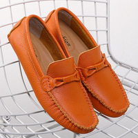 Sepatu pantofel kulit sapi asli pria, alas kaki Slip On kasual gaya Formal, bernafas sol luar Oxford anti selip lembut