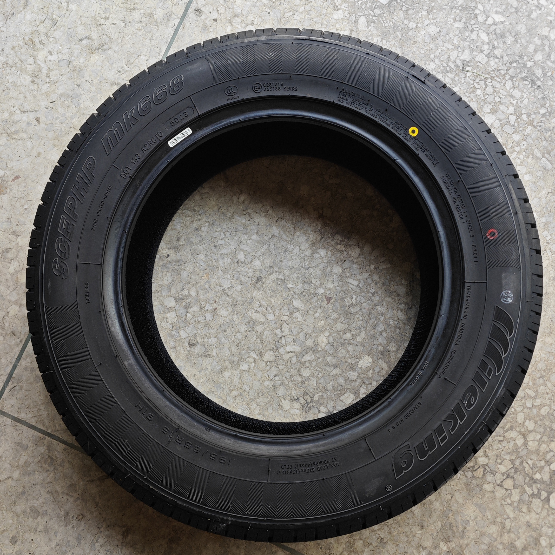 み195／65R15 HAIDA MILEKING MK668 195/65R15 Tires - High Quality & Durable