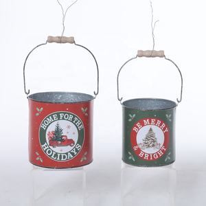 Lot de 2 seaux ronds de Noël en zinc peint, artisanat métallique fait main avec design <span class=keywords><strong>personnalisable</strong></span> pour décorations de cadeaux de fêtes - Product Image 1
