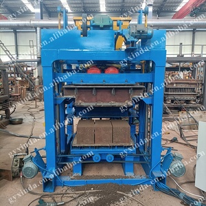 Máquina de fabricación de ladrillos sólidos de hormigón moldeado por vibración modelo Popular de alta calidad - Product Image 1
