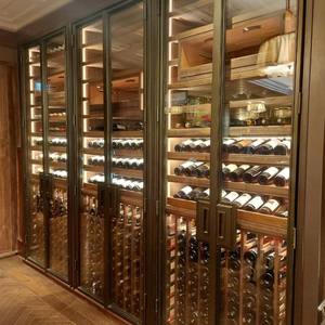 Armoire réfrigérée à vin industrielle à deux zones, en bois de hêtre, avec casier à vin intégré, réfrigérateur à vin et boissons pour salon, restaurant - Product Image 2