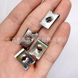Winning Journey Arandelas para tornillos de guardabarros de coche, con orificios de montaje de 3.5 mm, clips metálicos galvanizados en forma de U para reemplazo y reparación - Product Image 3