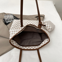 Sac fourre-tout de luxe Queenshow pour femmes en cuir PU avec doublure en polyester, deux anses et fermeture éclair