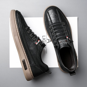 รองเท้าลำลองหนังวัวสำหรับผู้ชาย ส้นเตี้ย พื้นยาง พื้นนุ่ม ดีไซน์เย็บตะเข็บ ใส่สบาย - Product Image 4