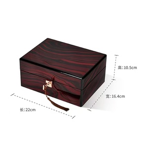 Hộp đựng đồng hồ da cao cấp màu đỏ, họ<span class=keywords><strong>a</strong></span> tiết lớn, có khó<span class=keywords><strong>a</strong></span> khung bên trong, bao bì quà tặng bằng gỗ sang trọng dành cho đồng hồ - Product Image 6