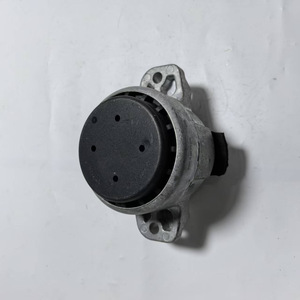 Soporte de Motor Porsche 9A719938310 para el Modelo 971, Pieza de Repuesto, Material de Acero - Product Image 1