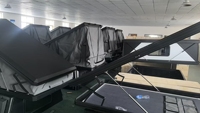 Maßgefertigtes Hartschalen-Dreieck-Dachzelt aus Aluminiumlegierung Schnell Aufbaubares Wasserdichtes 2-Personen-Overland-Camping-Pickup-Truck-Zelt