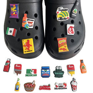 Vente en gros de breloques pour chaussures de plage d'été personnalisées avec dessin animé Vente en gros de breloques sabots personnalisées pour décoration de chaussures Cuisine mexicaine - Product Image 5
