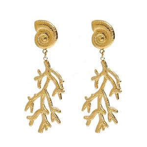 Pendientes de Moda de Acero Inoxidable con Baño de Oro de 18K, Estilo Oceánico, con Forma de Concha Acanalada y Coral Martillado, para Aniversario - Product Image 1