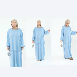 Zifeng OME Set in Maglia Ispessito per Autunno <span class=keywords><strong>e</strong></span> Inverno Medio Oriente, Tinta Unita <span class=keywords><strong>e</strong></span> Multicolore, Completo Due Pezzi - Product Image 2