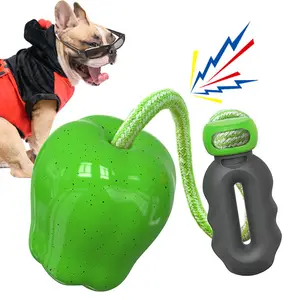 منتجات حيوانات أليفة من شركة ليفي الأعلى مبيعاً لعبة حيوانات أليفة جرسية مقاومة لعض الكلب مضغ يد رمي كرة تفاحة لعبة كلب