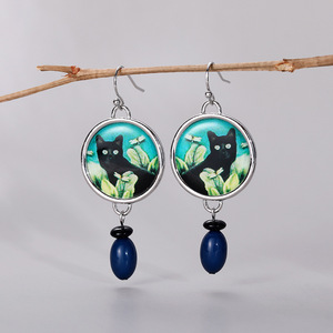 Orecchini Pendenti Ovali Geometrici a Forma di Gatto per Donne, Gioielli Eleganti Vintage alla Moda - Product Image 1