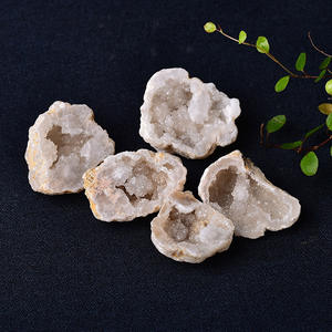 Grotte de cristal de haute qualité : amas de quartz, quartz clair, formations géodées, corail, aragonite, quartz spirituel, calcédoine, druzy - Product Image 2