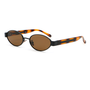 Lunettes de soleil ovales unisexes, style rétro, monture en métal doré de luxe, monture intégrale, verres anti-reflets de haute qualité UV400, vert foncé, tendance - Product Image 4
