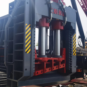 Technologie Productie Mobiele Schrootmetaalplaat Hydraulische Gantry Scharen Metaalschroot Schaar Schaarmachine - Product Image 1