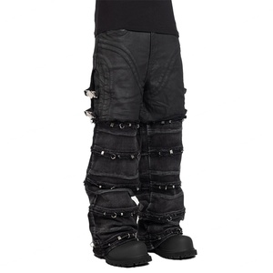 กางเกงยีนส์ทรงคาร์โก้แบบถอดได้ แต่งโลโก้ตามสั่ง แฟชั่นใหม่สำหรับผู้ชาย แต่งโลหะสไตล์ Y2K ทรงหลวม - Product Image 2