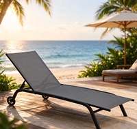 Chaise longue de jardin UPLION, chaise longue de piscine KD avec roulettes pour le jardin, la plage, les meubles d'extérieur