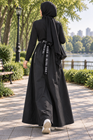 EVE074 Pakaian Muslim Khusus Rok Maxi Hitam Pakaian Islami Rok Panjang Model A-Line Pinggang Tinggi dengan Sabuk Berhuruf dan Saku Resleting