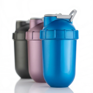 Botella de plástico para gimnasio con pajita abatible, marcadores de tiempo, capacidad de 700 ml, botella deportiva para agua. - Product Image 1