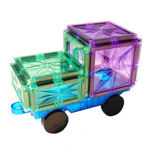 Wellbbplay New Star, Juego de 50 Piezas de Bloques Magnéticos 3D Cuadrados y Triangulares, Juguete Educativo de Construcción con Temática de Edificios Famosos - Product Image 1