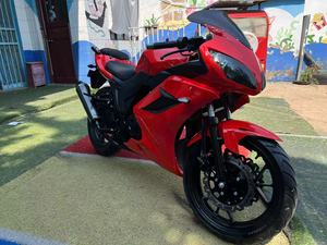 Mô hình Chân Trời xe máy cũ với động cơ <span class=keywords><strong>250cc</strong></span>, cực kỳ mạnh mẽ trong hiệu suất. - Product Image 4