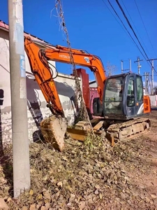Performances puissantes Hydraulique fluide Fonctionnement facile Excavatrice d'occasion Hitachi ZX70-6 pour les petits et moyens projets - Product Image 4