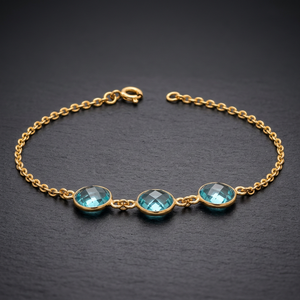 Pulsera de Cadena Triple de Acero Inoxidable Chapada en Oro de 14K con Gemas de Cuarzo Azul, Diseño Étnico para Niños - Product Image 2