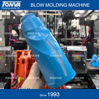 La chaîne de production complète le détergent vide liquide de blanchisserie met le moulage par extrusion-soufflage en bouteille faisant la machine