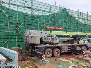 Grue mobile sur camion Zoomlion ZTC800V6 ZTC80H 80T, marque chinoise, unité d'occasion avec moteur et composants de pompe essentiels - Product Image 3