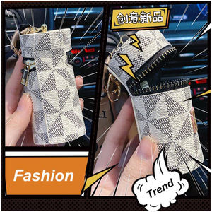 Borsa per il trucco in pelle per smalto per unghie con profumo di nuova borsa di design - Product Image 3