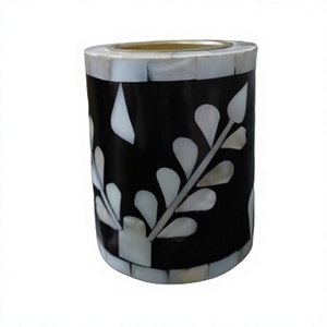 Quemador de incienso Noor Al Majlis con incrustaciones de nácar, hecho a mano, árabe, ecológico, religioso, indio, para incienso de sándalo. - Product Image 1
