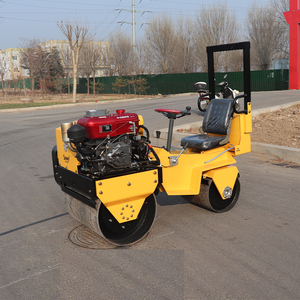 Máy lu rung nhỏ 0.7 tấn với bơm thủy lực - Đạt chứng nhận CE, dùng cho các ứng dụng nhỏ gọn trên vỉa hè và đường bộ - Product Image 1