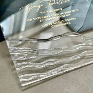 Cartes d'invitation de mariage de luxe en acrylique et enveloppes en velours – Modernes, écologiques et créatives pour la fête des Mères et les mariages - Product Image 6