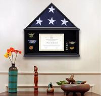 Estuche de Exhibición para Bandera de Entierro Grande Personalizado, Caja de Madera Maciza para Bandera Americana Plegada de 5x9.5 con Porta Certificado para Veteranos