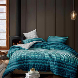 Lot <span class=keywords><strong>de</strong></span> 4 housses <span class=keywords><strong>de</strong></span> couette modernes en microfibre douce et confortable, pour <span class=keywords><strong>lit</strong></span> double, <span class=keywords><strong>sans</strong></span> <span class=keywords><strong>repassage</strong></span>, rembourrage en polyester, technique <span class=keywords><strong>de</strong></span> couture - Product Image 4