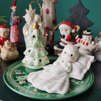 Ornements de décoration de Noël d'intérieur de couleur personnalisée sans lumière led figurines d'ange en céramique ange de Noël en porcelaine