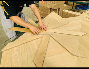 Diseño moderno Roble marrón ahumado Chevron Fishbone Roble blanco Pisos de madera de ingeniería Parquet lujoso para hoteles comerciales - Product Image 3