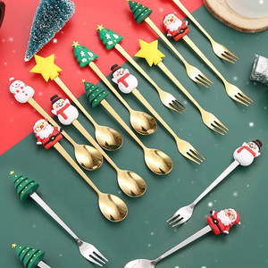 Cubiertos Dorados para Restaurante YUYANG, Juego de Cubiertos de Acero Inoxidable de 4 Piezas, Cuchara y Tenedor para Café y Postre con Caja de Regalo - Product Image 4