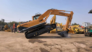 Excavadora de orugas Hyundai Robex 305 de 30 toneladas, máquina de movimiento de tierras lista para enviar - Product Image 6