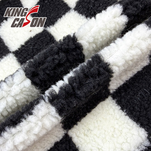 <span class=keywords><strong>Tissu</strong></span> Sherpa à carreaux <span class=keywords><strong>noir</strong></span> <span class=keywords><strong>et</strong></span> <span class=keywords><strong>blanc</strong></span> en polyester 100% doux, vente chaude d'usine Kingcason, compétitif, pour vêtements <span class=keywords><strong>et</strong></span> manteaux - Product Image 4