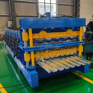 Machine de formage à rouleaux à triple couche pour tôles <span class=keywords><strong>GI</strong></span> de Chine, machine à cintrer les tôles de zinc pour toitures, à vendre - Product Image 3