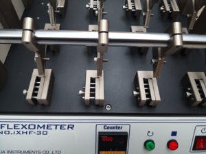 Flessometro Bally, Macchina di Prova Elettronica Industriale ASTM per Uso di Laboratorio ad Alta Precisione, Automatico 220V, Garanzia 1 Anno - Product Image 3