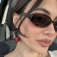 Lunettes de soleil à monture fine 2025 – Nouvelle tendance style urbain UV400 – Style influenceur Instagram – Pour les journées ensoleillées