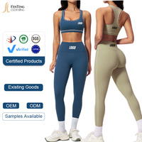 Ensemble de sport et yoga pour femme avec logo personnalisé, comprenant un soutien-gorge de sport dos nageur à biais contrastant, anti-transpiration et brossé, et un legging taille haute à jambes croisées, coupe ajustée