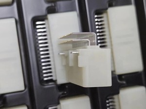 IMSA-13103S-10Y500 <span class=keywords><strong>IRISO</strong></span> 10POS 2.00MM connecteurs rectangulaires boîtiers original nouveau connecteur automobile IMSA-13103S femelle - Product Image 5